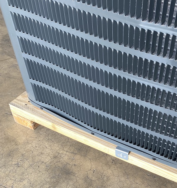 4 Ton Goodman 18 SEER Two Stage Heat Pump System GSZC180481, AVPTC61D14 (2520)(T)