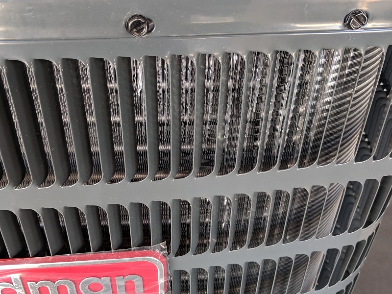 2.5 Ton Goodman 14 SEER Heat Pump Condenser GSZ140301 (3807)