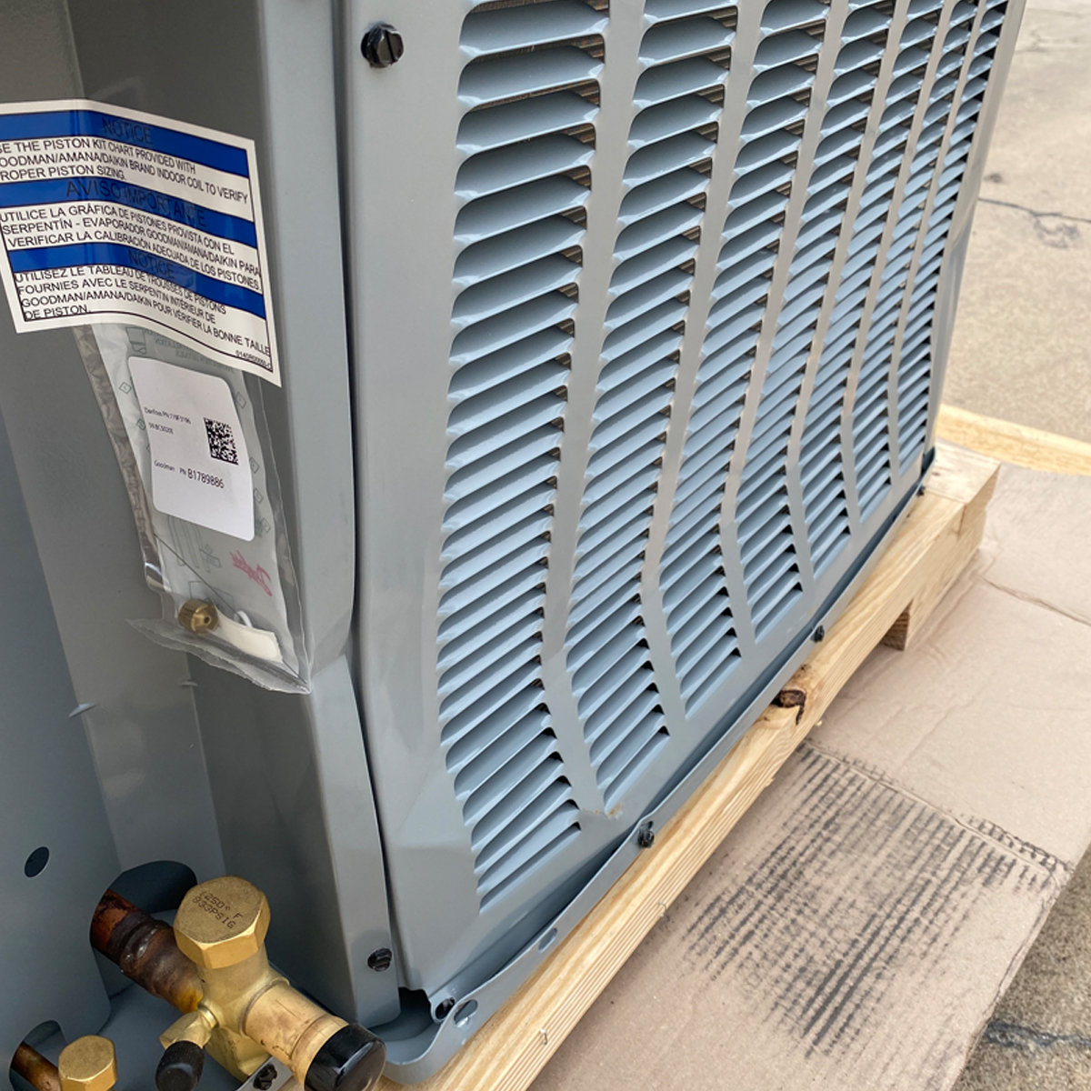 5 Ton Daikin Condenser 3 Phase 208/230V, DX13SA0603 (2709)(T)