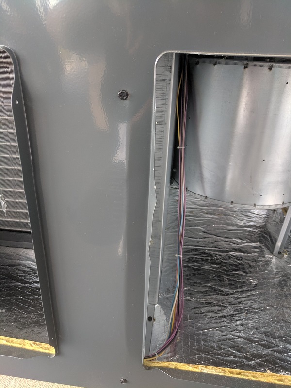 3 Ton Goodman 16 SEER Two Stage Compressor 81% AFUE 80K BTU Gas Package Unit GPG1636080M41 (8326)