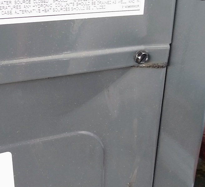 2 Ton Goodman 14 SEER Heat Pump Package Unit GPH1424H41 (2436)(F)