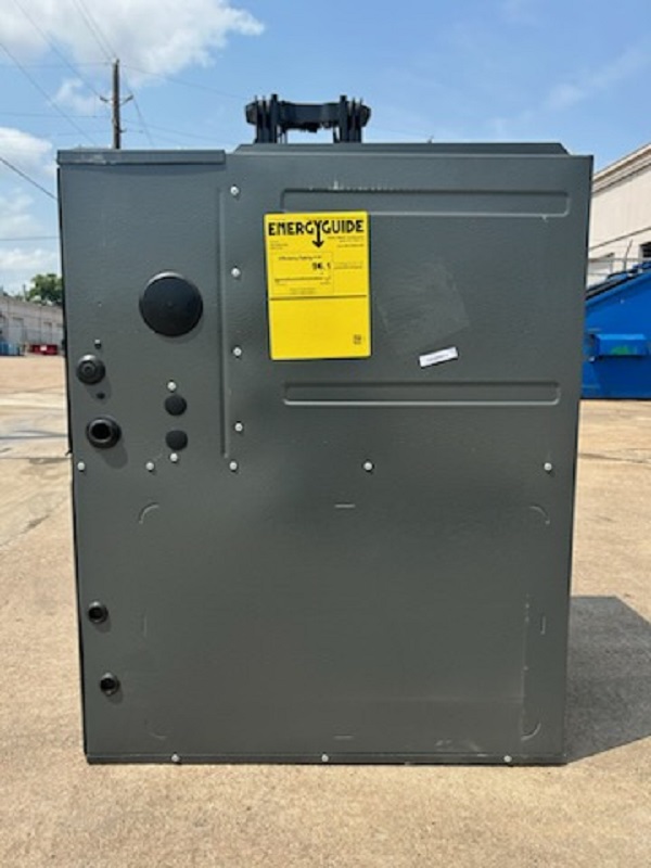 Goodman 96% Two Stage Variable Speed 80K BTU Gas Furnace, GMVC960804CN (4882)(T)