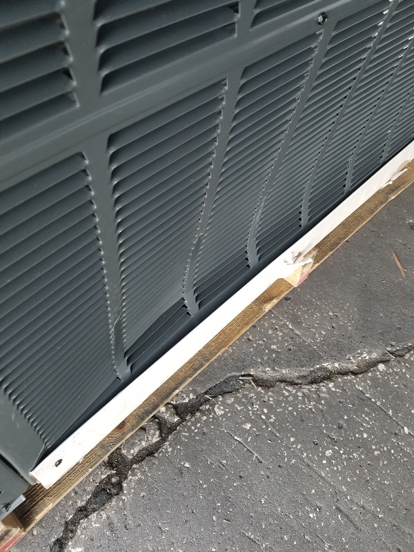 2 Ton Goodman 16 SEER Two Stage Compressor 81% AFUE 60K BTU Gas Package Unit GPG1624060M41 (3019)(F)