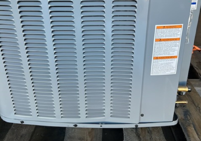 3 Ton Daikin 14 SEER Heat Pump Condenser 208/230V 3 Phase DZ14SA0363 (5532) (T)