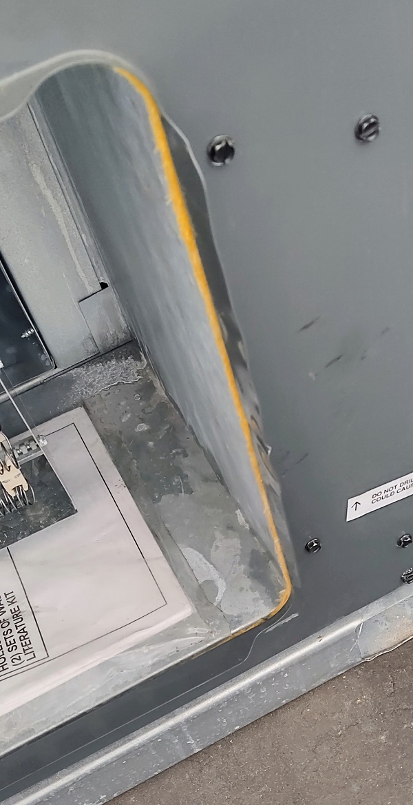 2.5 Ton Goodman 14 SEER Package Unit w/ 10kW Installed, GPC1430H41 (8621)(F)