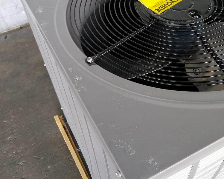 2.5 Ton EcoTemp 14 SEER Heat Pump Package Unit WJH430000KTP0A (7057)