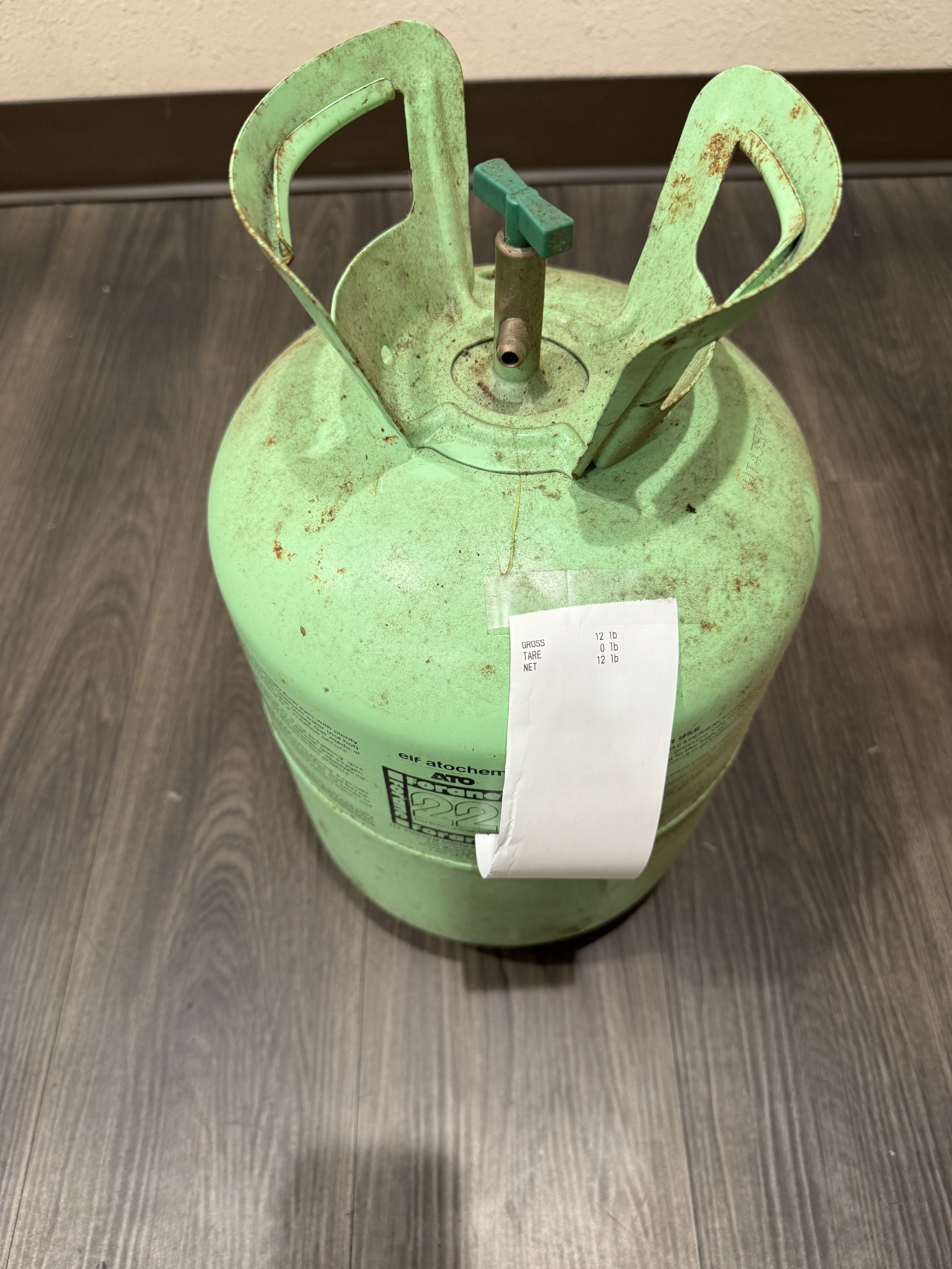 Freon R22 6 pound jug used