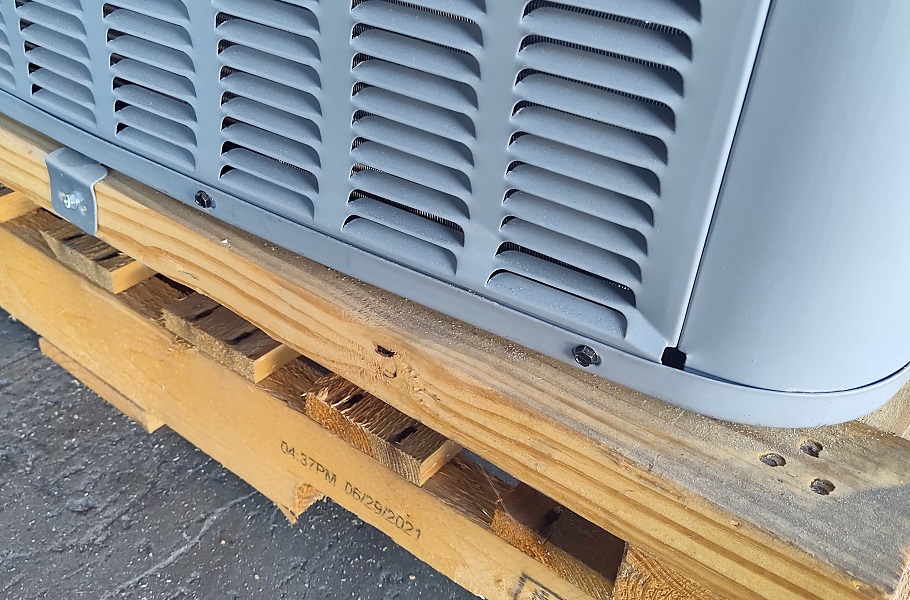 7.5 Ton Daikin Two-Stage Heat Pump Condenser 208/230V Three Phase, DZ11TA0903 (8126)(F)