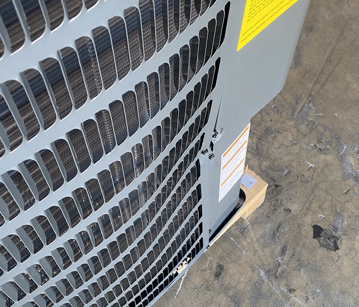 2.5 Ton Goodman 14 SEER Condenser GSX140301 (8328)(T)