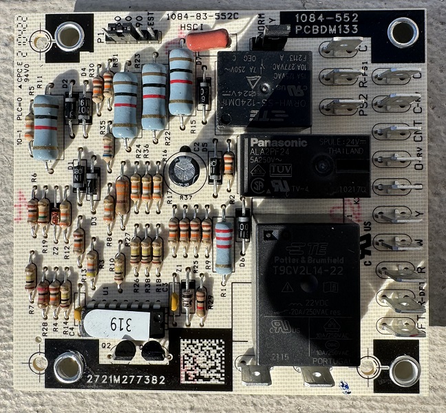 Goodman, Daikin, Amana Control Board from GSZ140361, PCBDM133 (T)