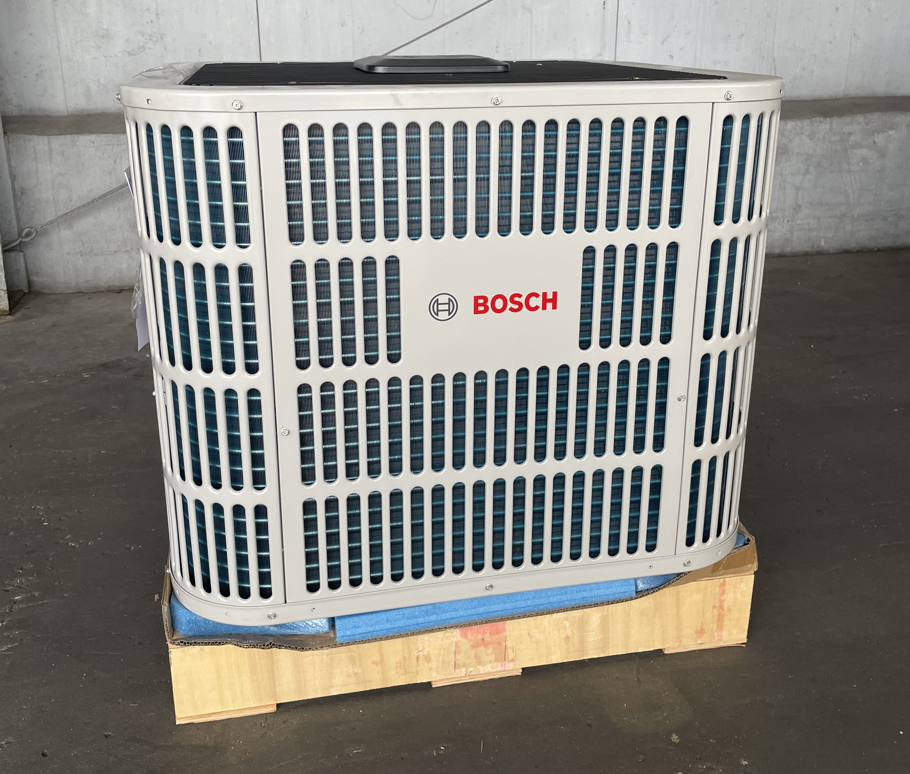 3 Ton Bosch 20 SEER Heat Pump Inverter System 2.0 Series BOVA-36HDN1-M20G(2437), BVA-36WN1-M20(2440) (F)